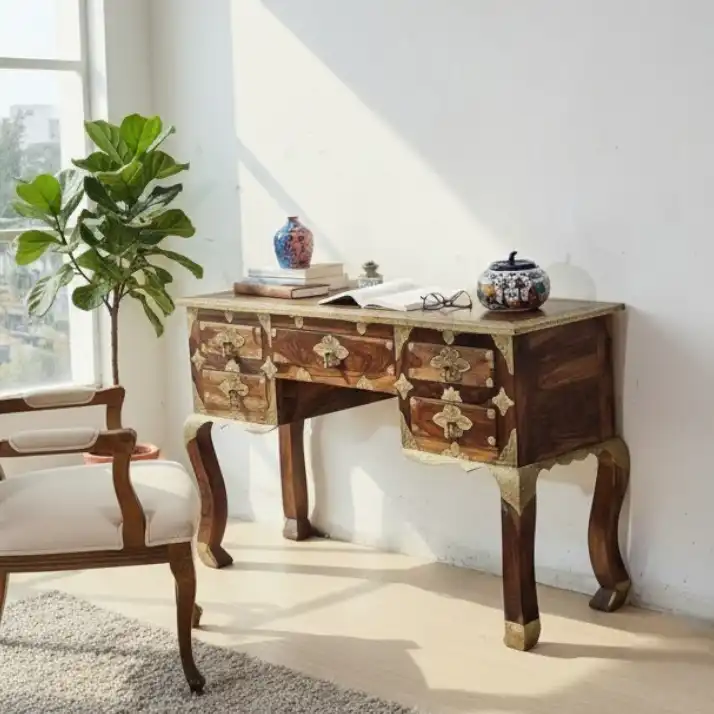 Al-Fann Rosewood Artisan Bureau
