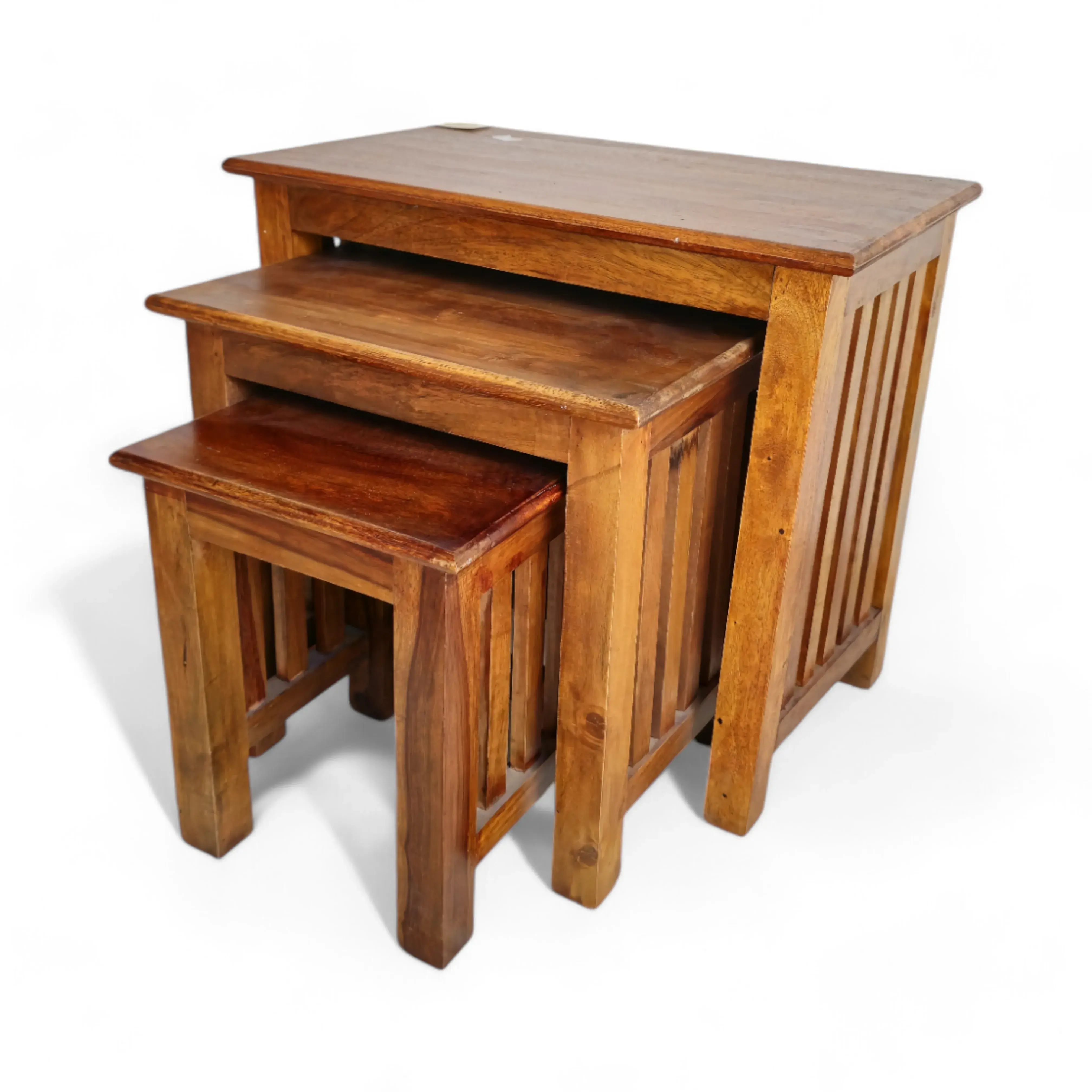 NEST OF TABLES