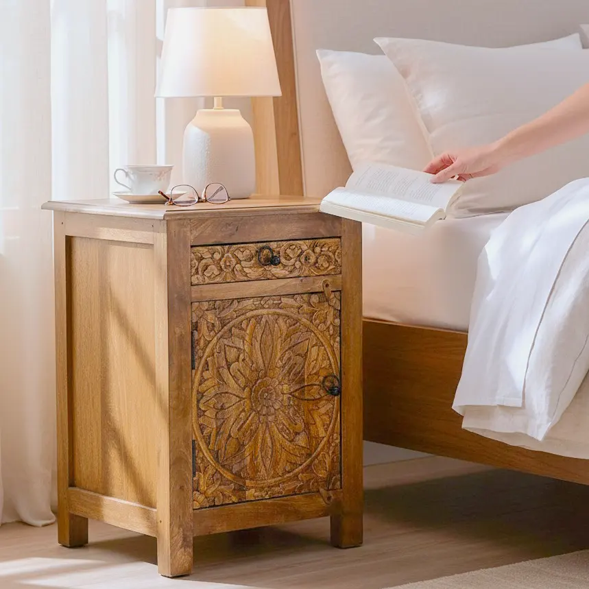 Decorative Carved Nightstand (Mesa de Noche Tallada)