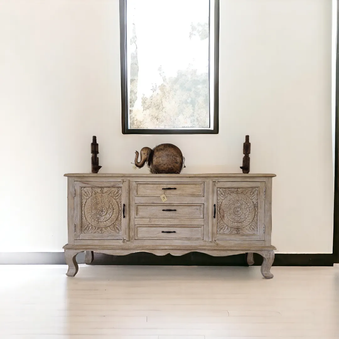 Sideboard