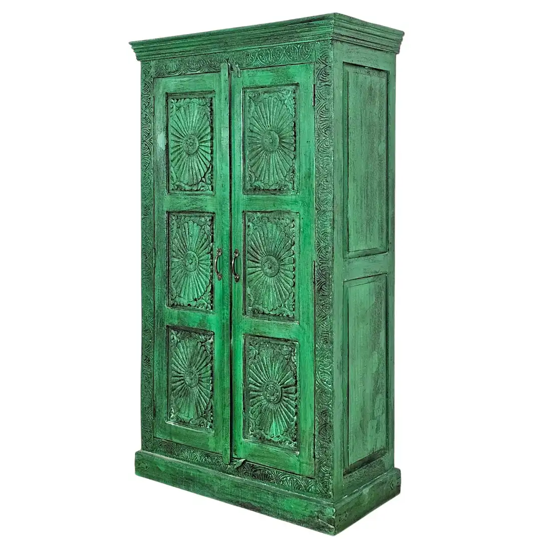 The Shamsa Celestial Radiant Court Wardrobe