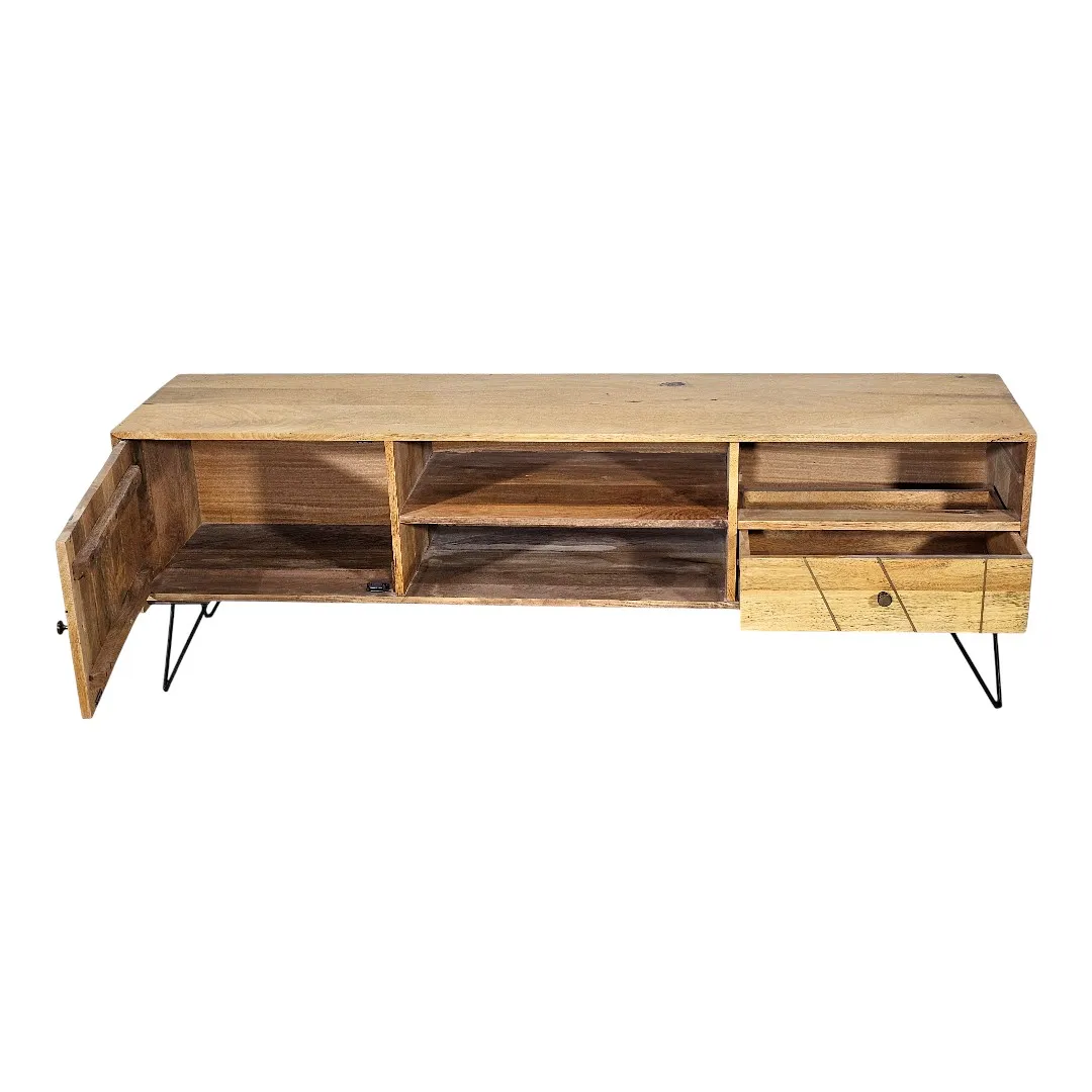 "Aura" Brass-Ribbed Mango Console / وحدة تلفاز "أورا" بالخشب والنحاس