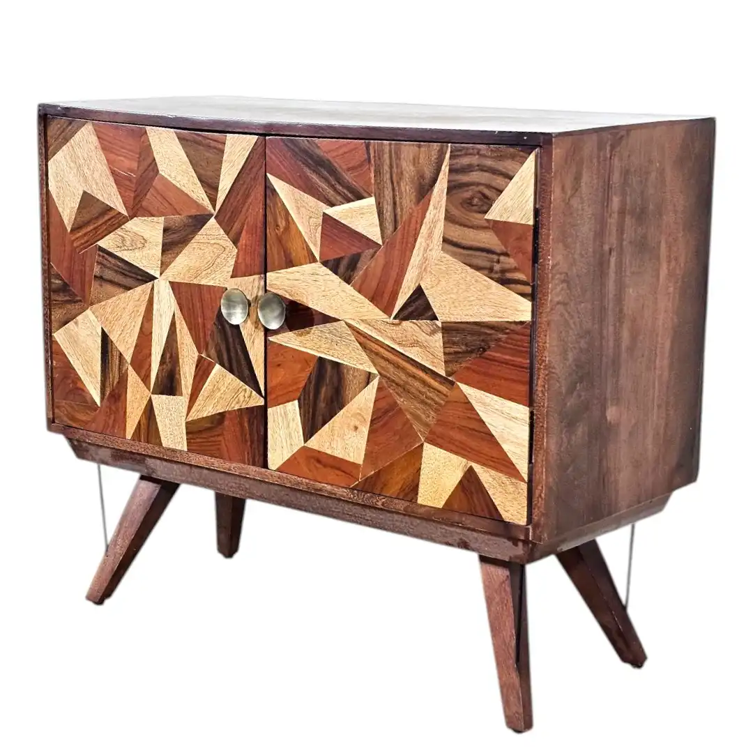 The Polaris Compact 3D Geometric Solid Acacia Wood Accent Cabinet / خزانة بولاريس الجانبية الصغيرة ثلاثية الأبعاد من خشب الأكاسيا الصلب