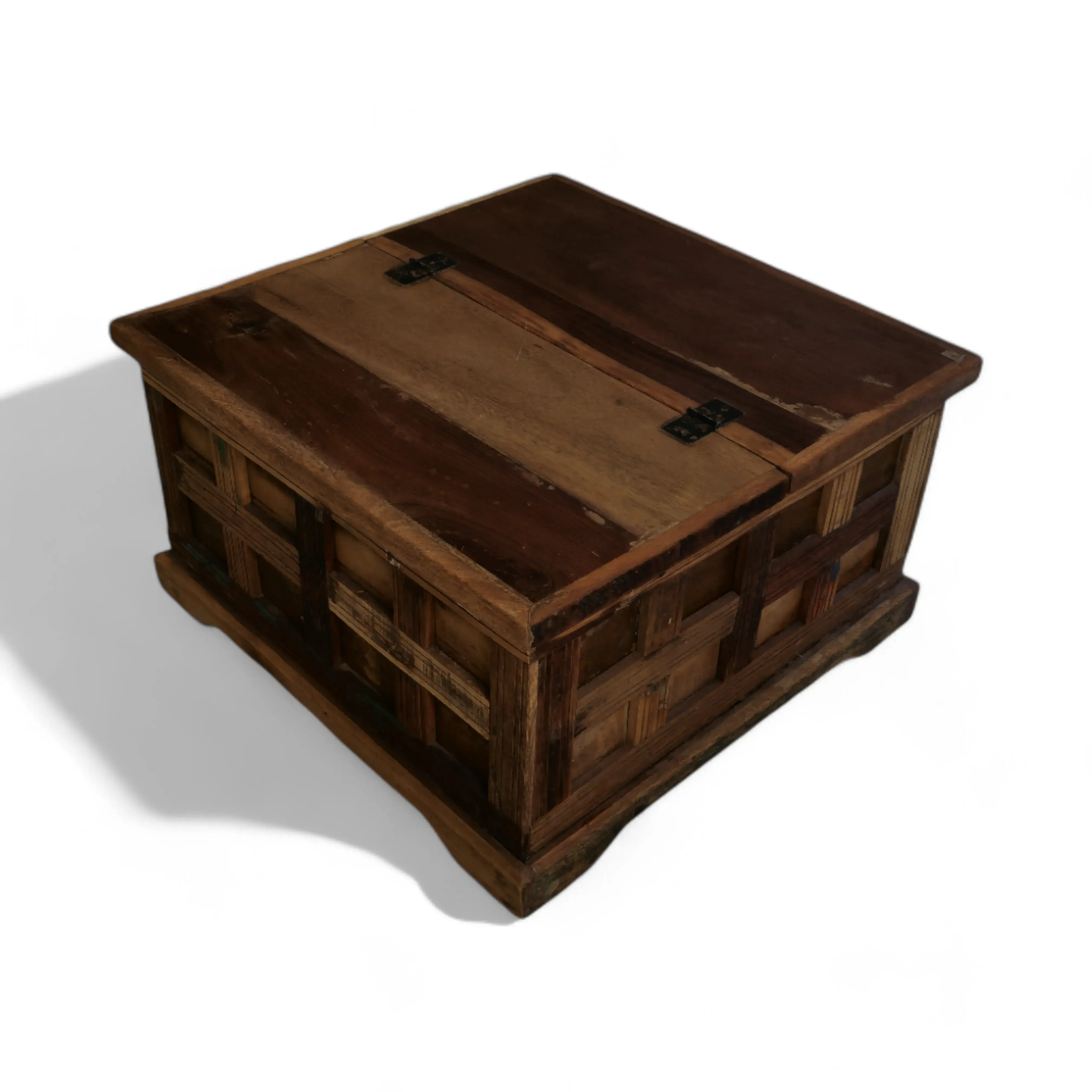 BOX COFFEE TABLE